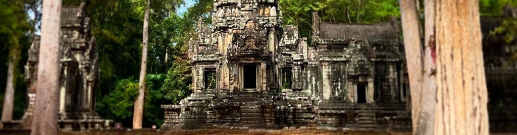 Ангкор-Ват, руины храма среди джунглей